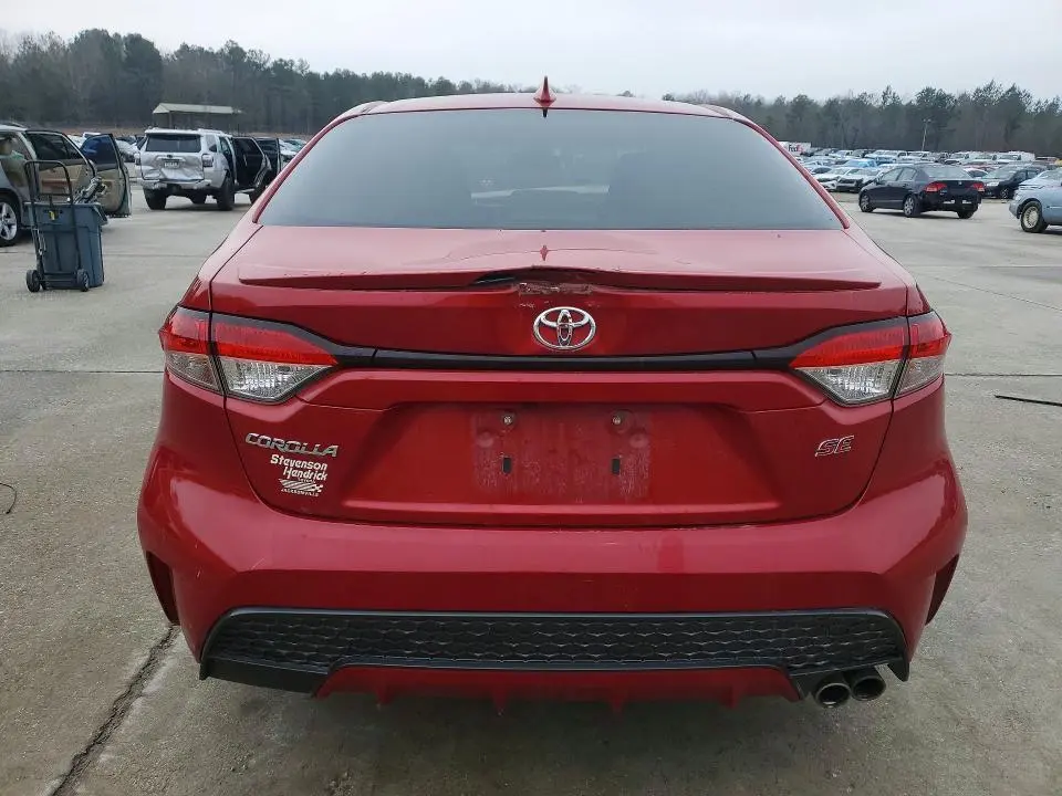 2020 TOYOTA COROLLA SE  