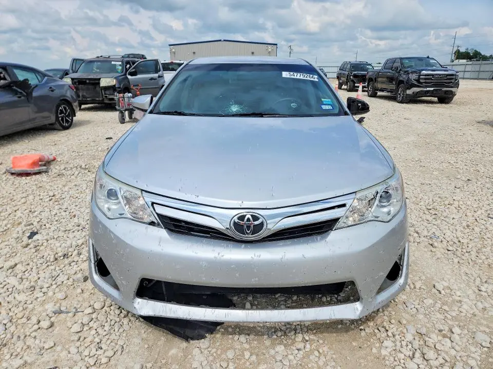 2014 TOYOTA CAMRY LE  
