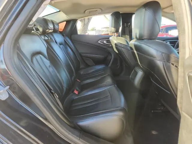 2017 CHRYSLER 200 LIMITED  