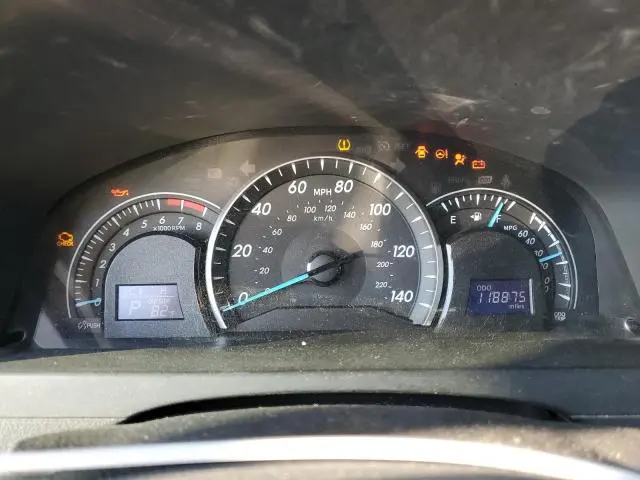 2012 TOYOTA CAMRY LE  