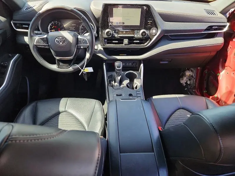 2023 TOYOTA HIGHLANDER XSE  