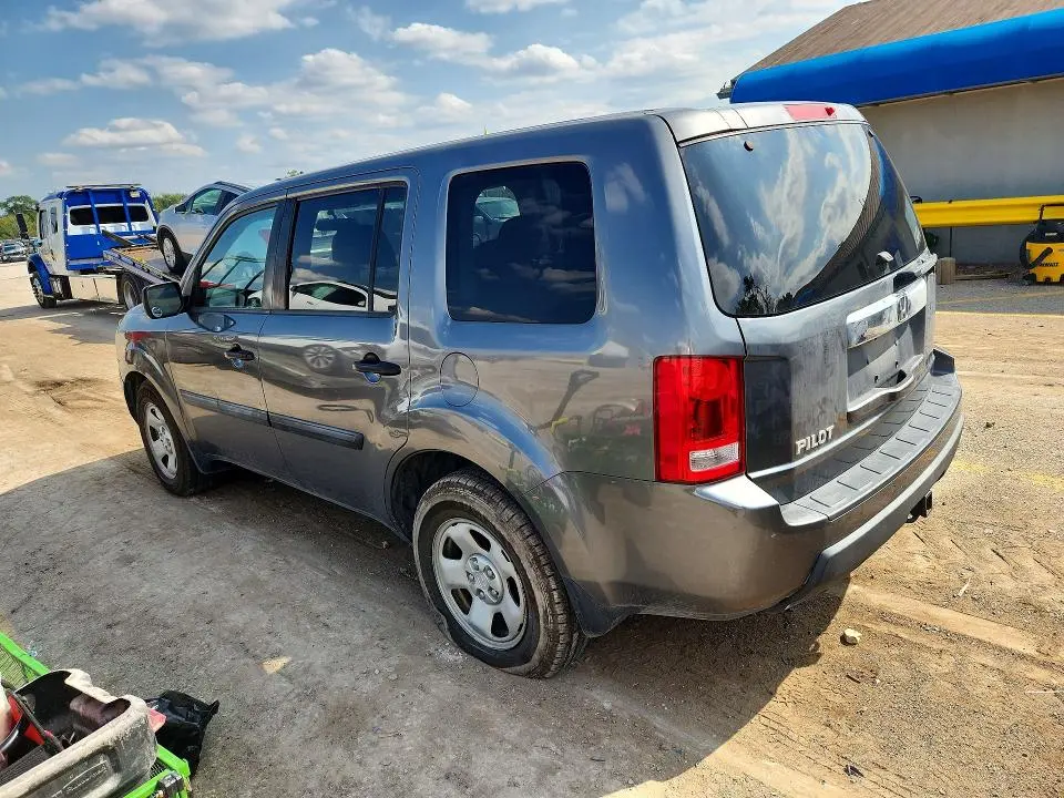 2011 HONDA PILOT LX  