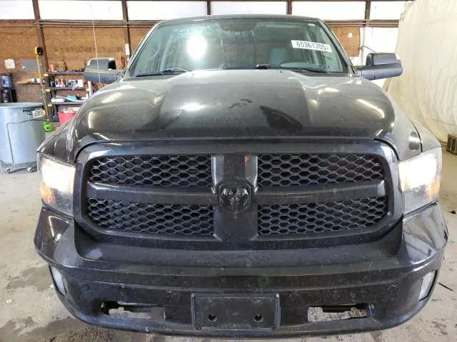 2018 RAM 1500 SLT  