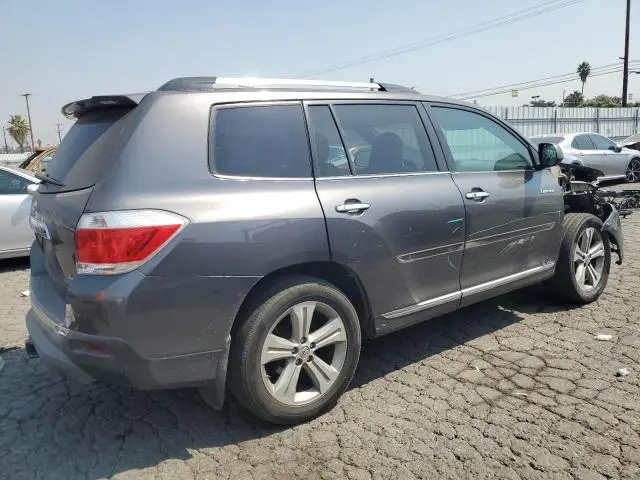2013 TOYOTA HIGHLANDER LIMITED  