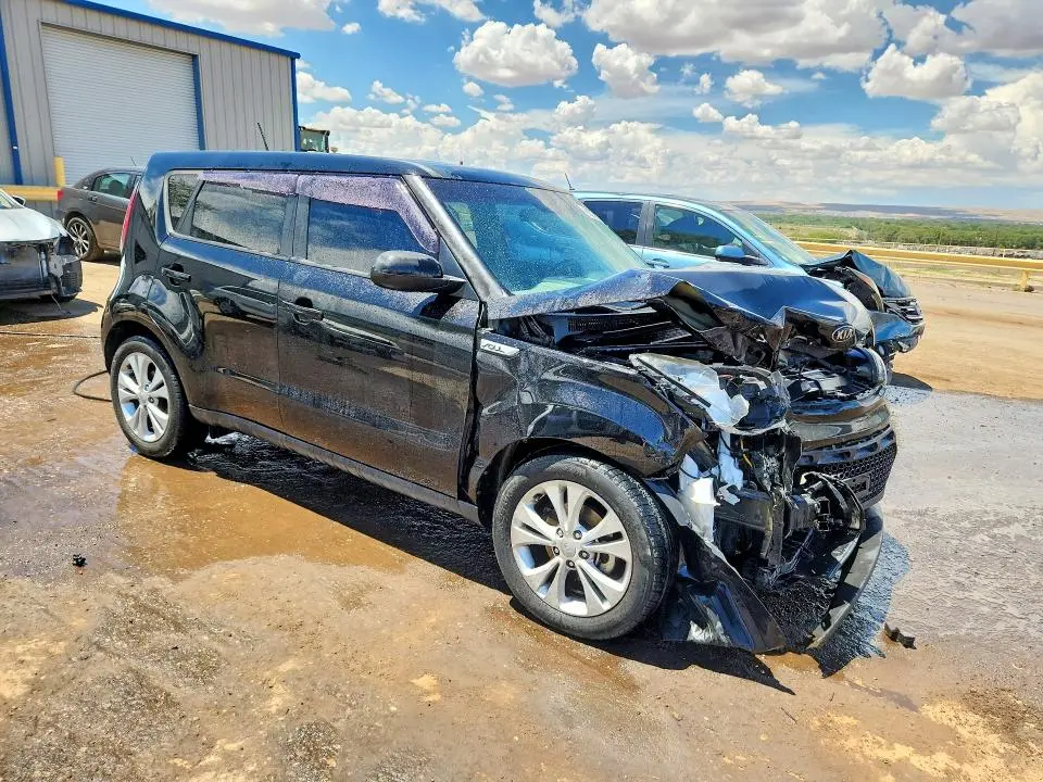 2015 KIA SOUL +  