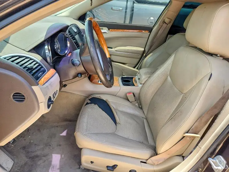 2013 CHRYSLER 300C   
