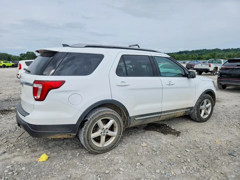 2019 FORD EXPLORER XLT  