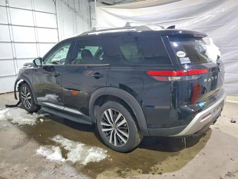2022 NISSAN PATHFINDER PLATINUM  