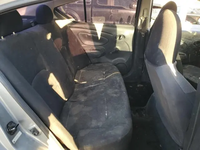 2013 NISSAN VERSA S  