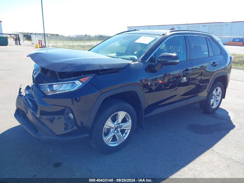 2020 TOYOTA RAV4 XLE