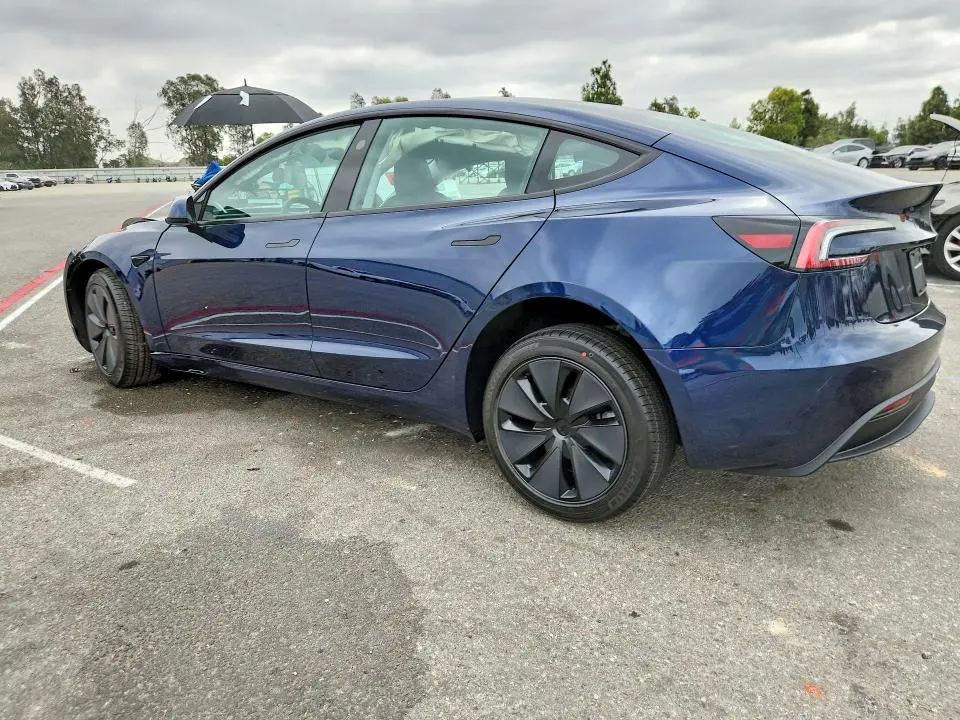 2026 TESLA MODEL 3   