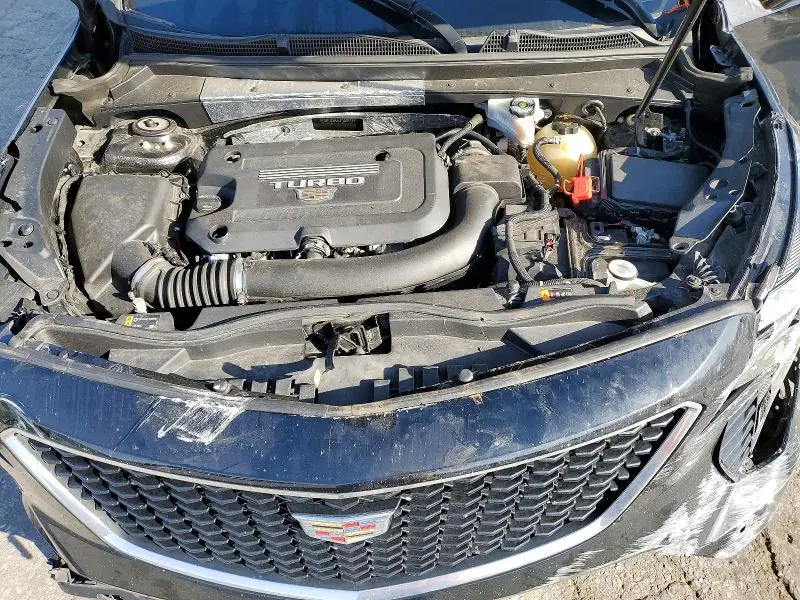 2020 CADILLAC XT4 SPORT  
