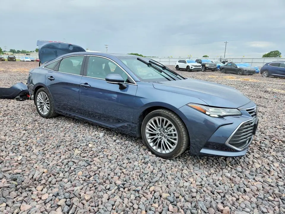 2021 TOYOTA AVALON LIMITED  