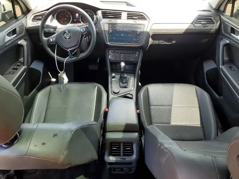 2020 VOLKSWAGEN TIGUAN SE  