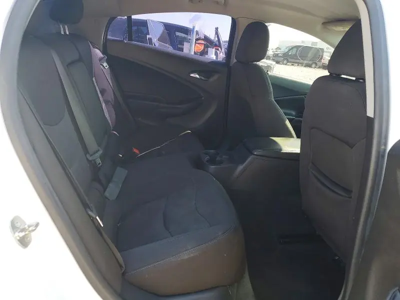2018 CHEVROLET VOLT LT  