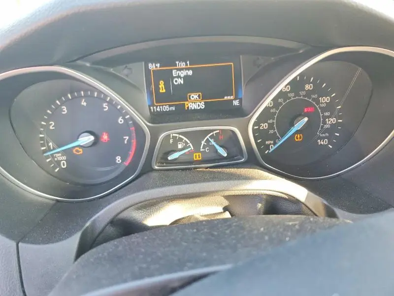 2015 FORD FOCUS SE  
