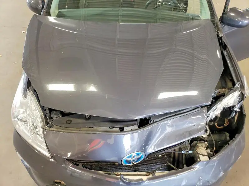 2012 TOYOTA PRIUS THREE  