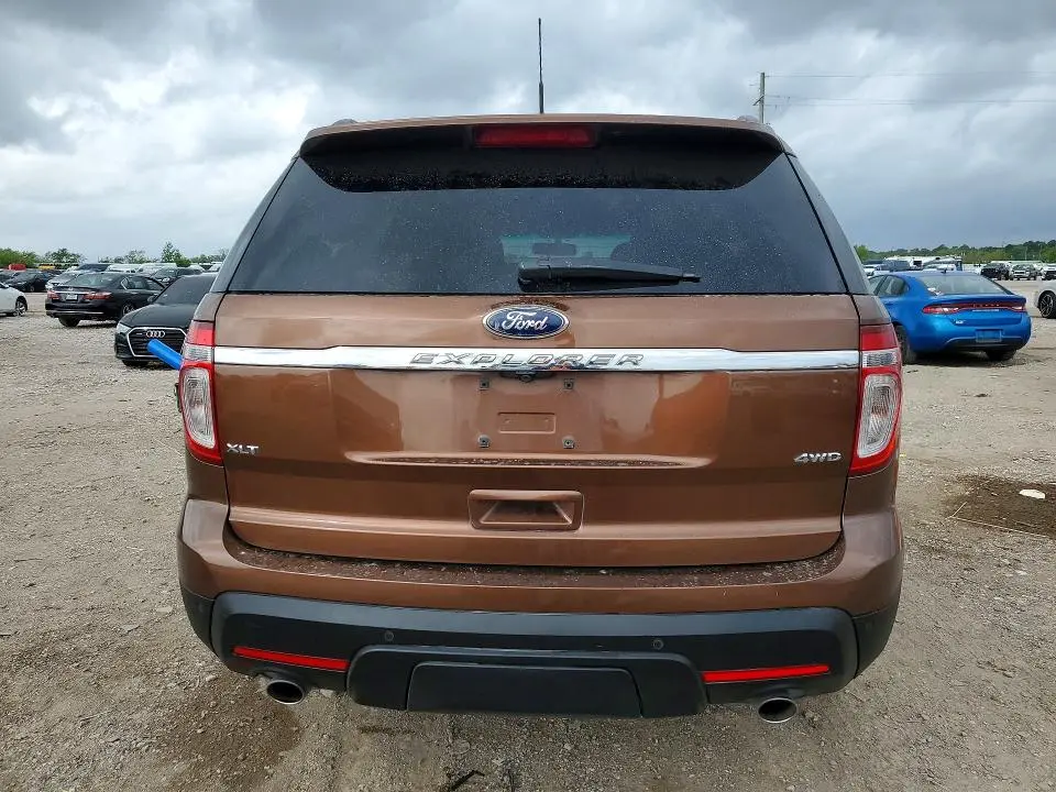 2012 FORD EXPLORER XLT  