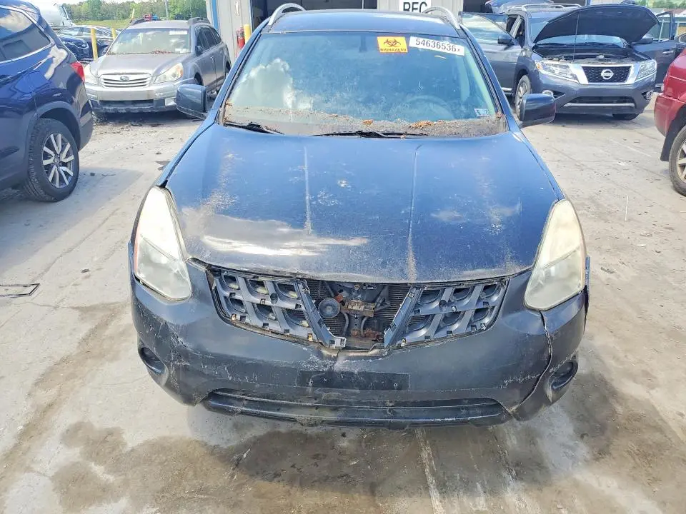 2011 NISSAN ROGUE S  