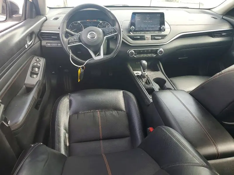 2021 NISSAN ALTIMA SR  
