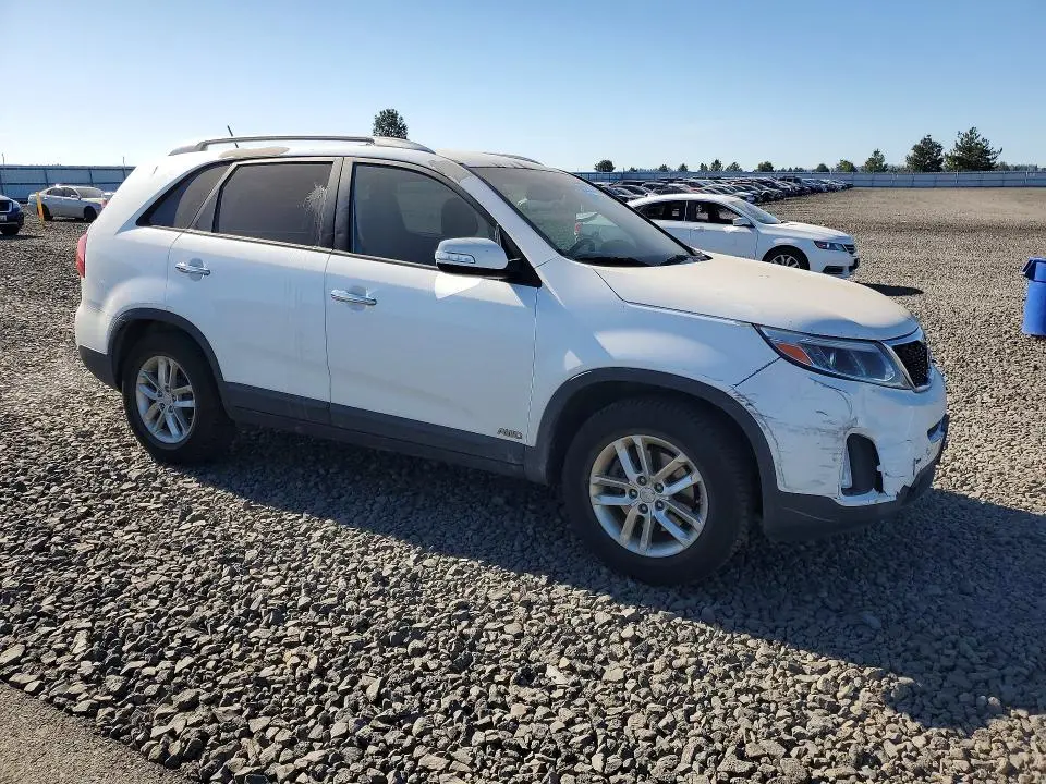 2014 KIA SORENTO LX  