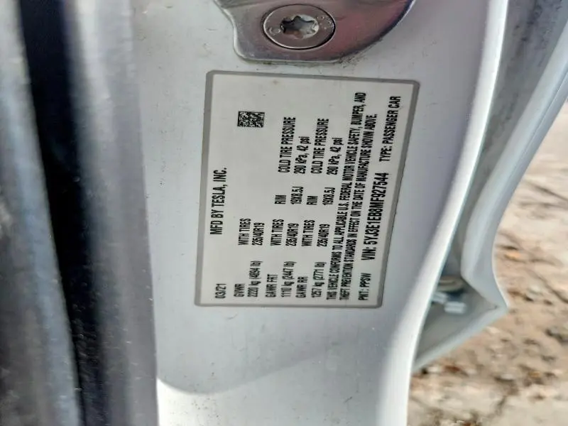 2021 TESLA MODEL 3   