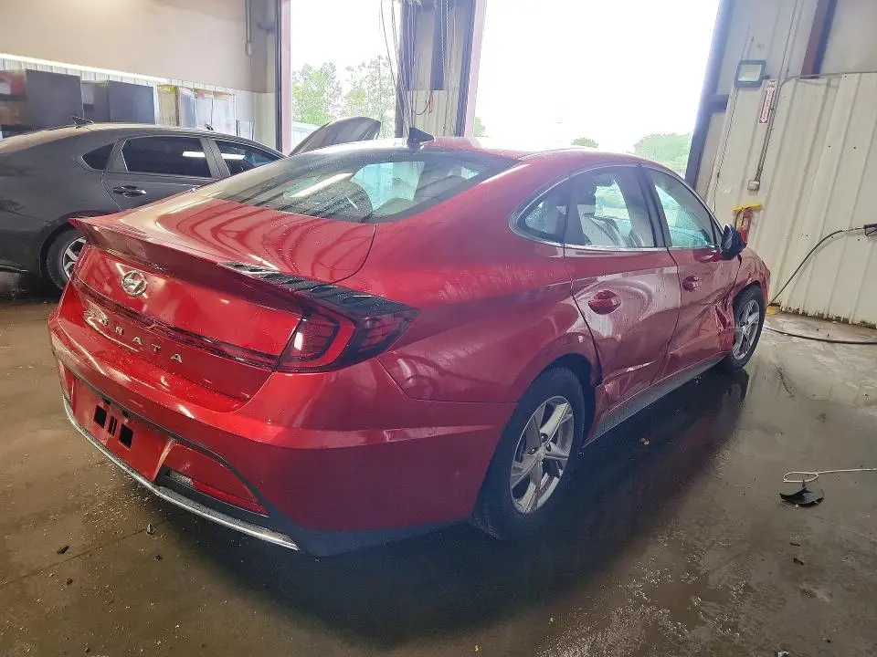 2020 HYUNDAI SONATA SE  
