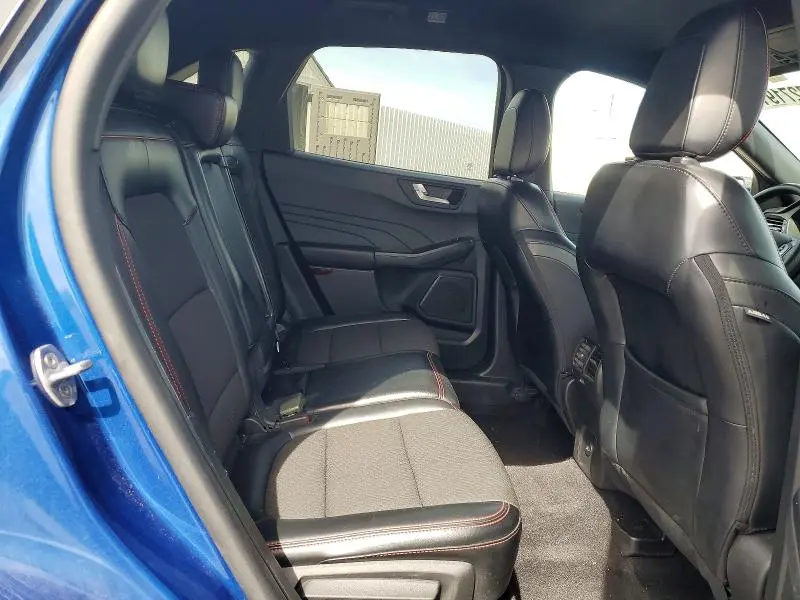 2023 FORD ESCAPE ST LINE  