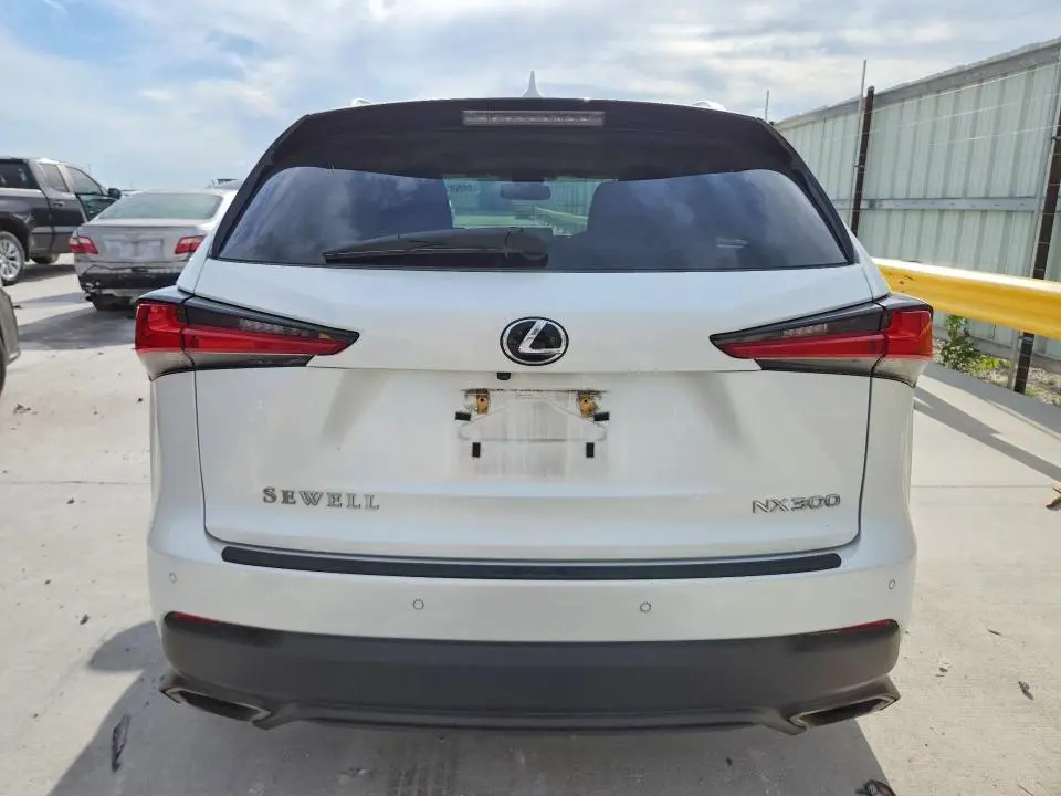 2020 LEXUS NX 300  