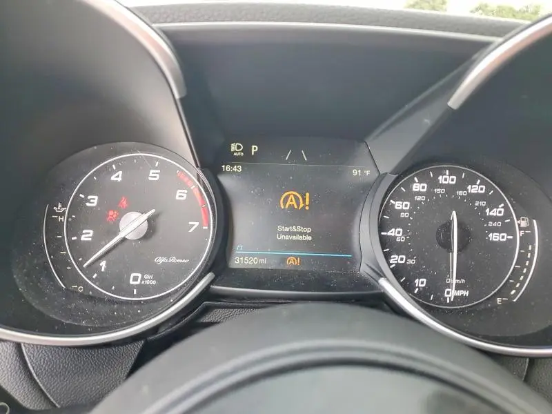 2022 ALFA ROMEO GIULIA   