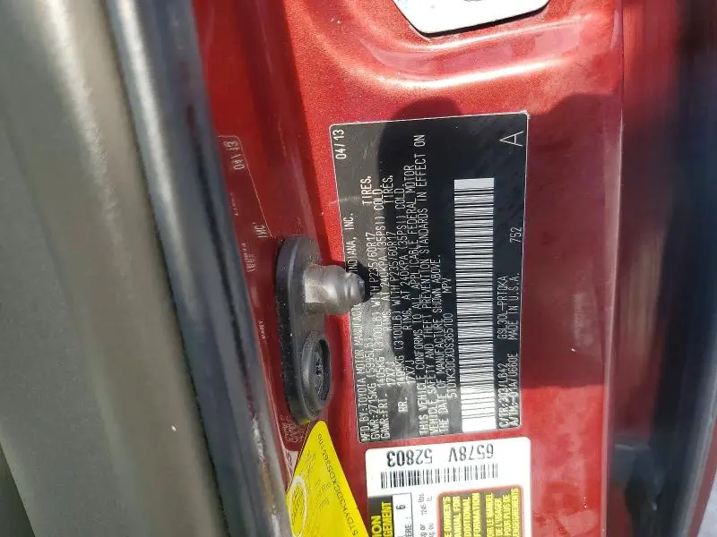 2013 TOYOTA SIENNA XLE  