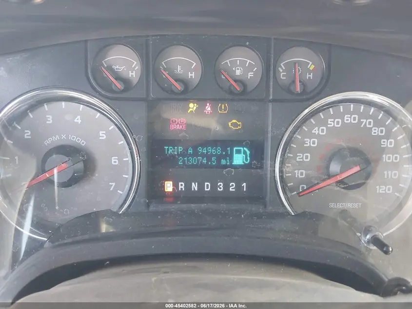2010 FORD F-150 XLT