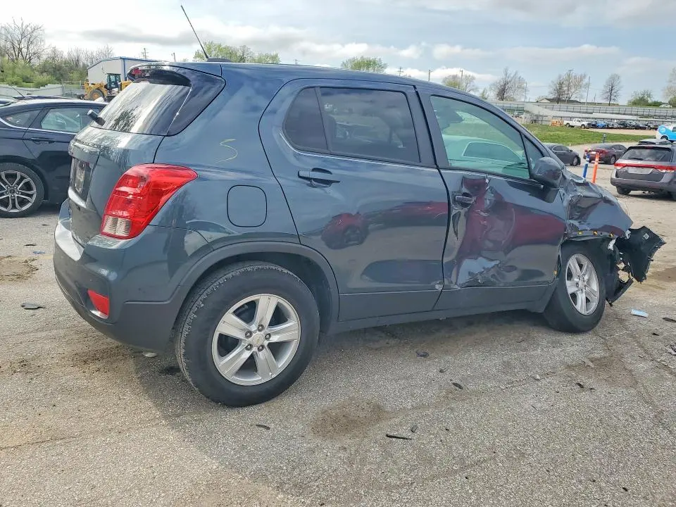 2021 CHEVROLET TRAX LS  