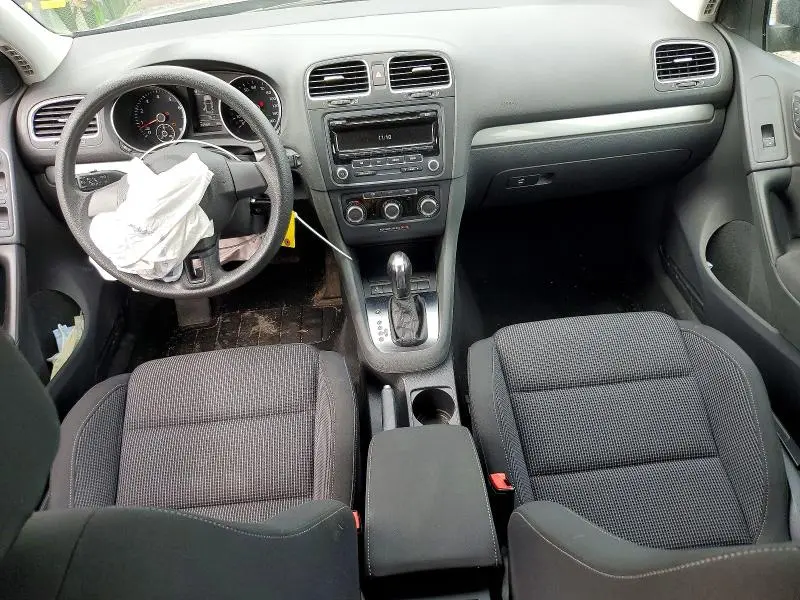 2013 VOLKSWAGEN GOLF   