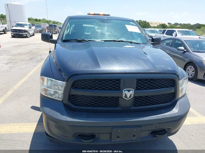 2020 RAM 1500 CLASSIC TRADESMAN  4X4 6'4 BOX