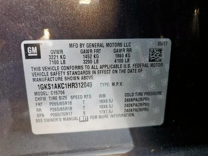 2017 GMC YUKON SLE  