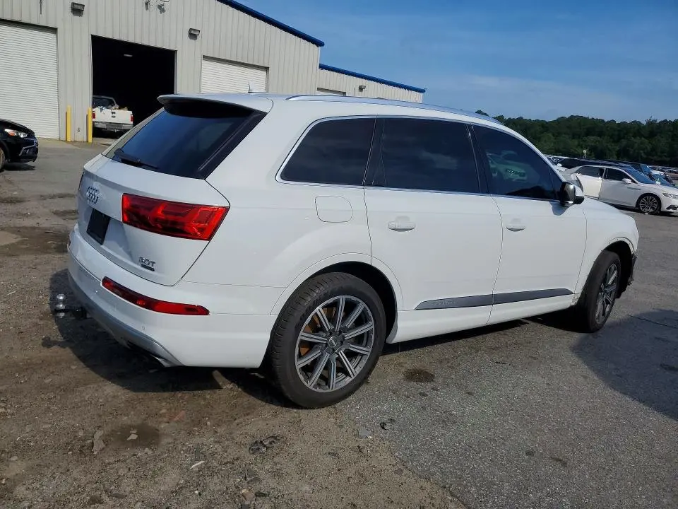 2017 AUDI Q7 PRESTIGE  