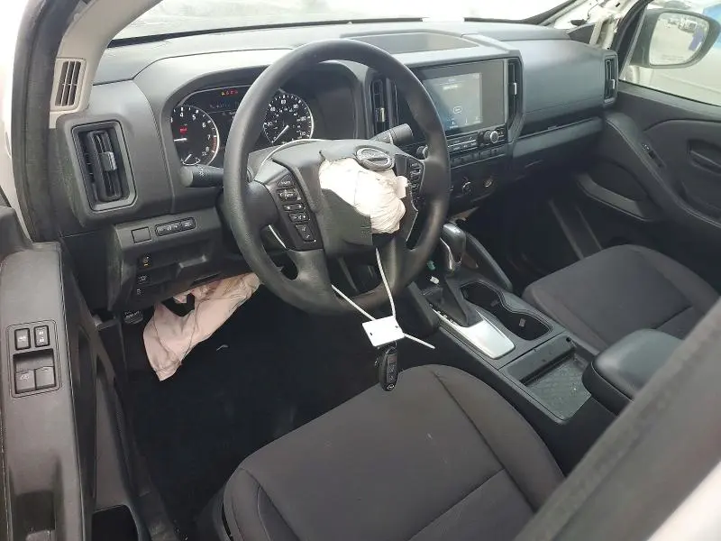 2025 NISSAN FRONTIER S  