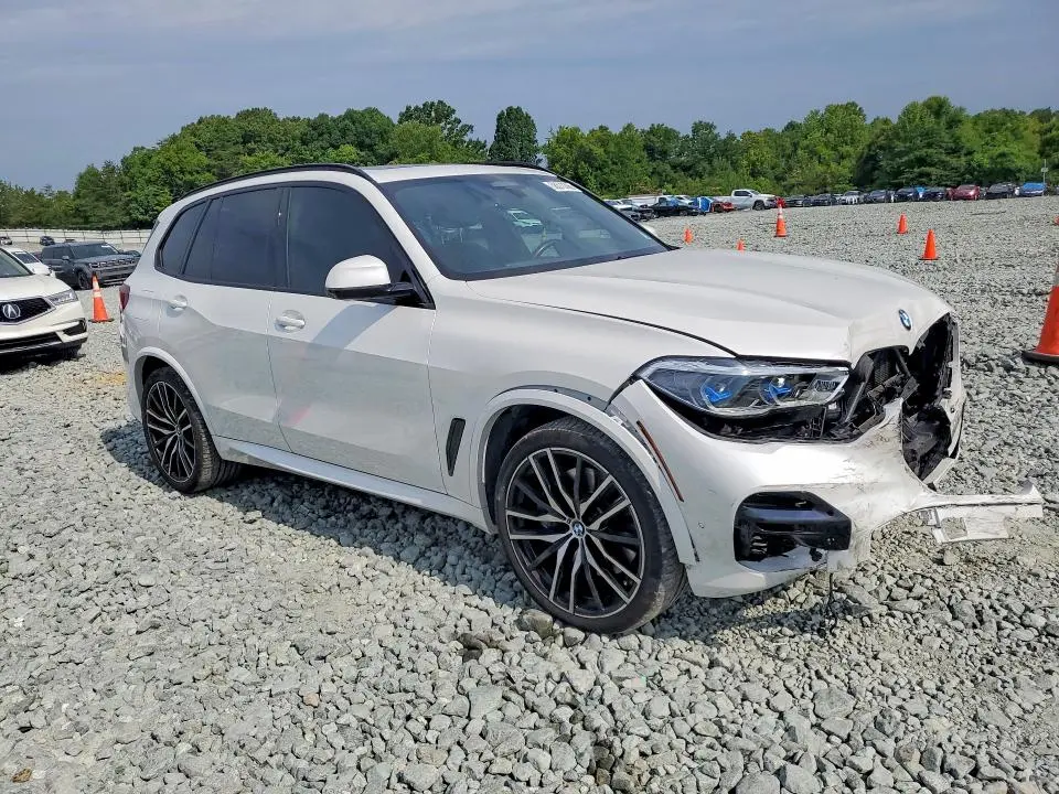 2022 BMW X5 M50I  