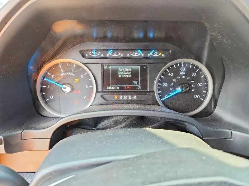2021 FORD EXPEDITION XLT  