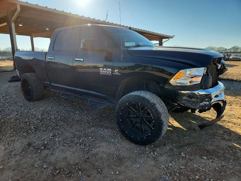 2014 RAM 2500 SLT  