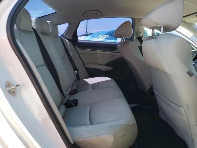 2019 HONDA ACCORD LX  