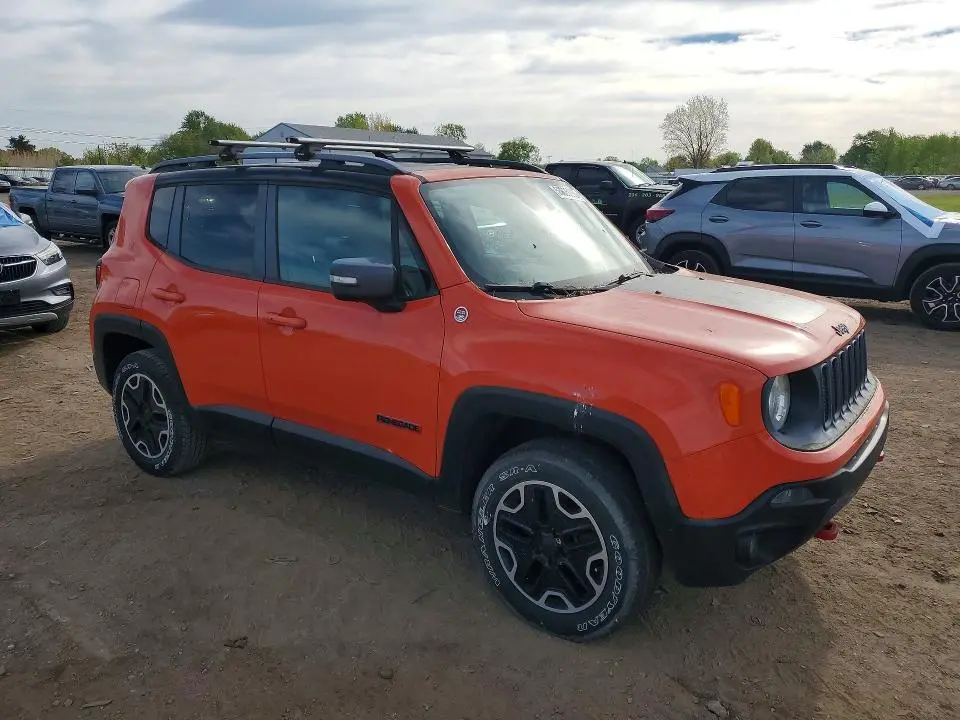 2015 JEEP RENEGADE TRAILHAWK  