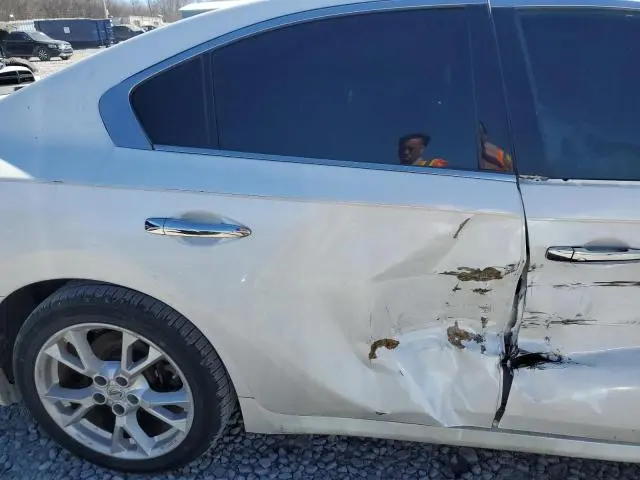 2013 NISSAN MAXIMA S  