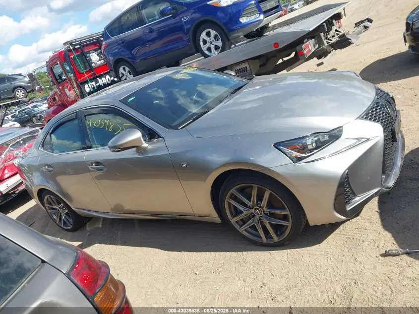 2019 LEXUS IS 300  
