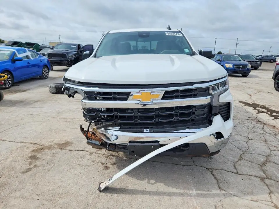 2026 CHEVROLET SILVERADO K1500 LT  