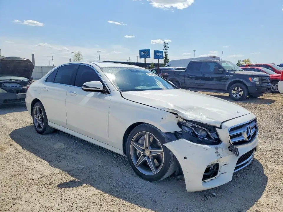 2017 MERCEDES-BENZ E 300 4MATIC  