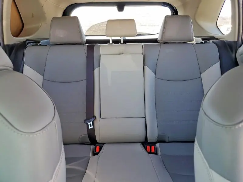 2019 TOYOTA RAV4   