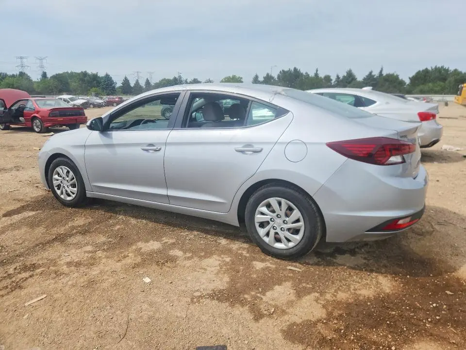 2020 HYUNDAI ELANTRA SE  