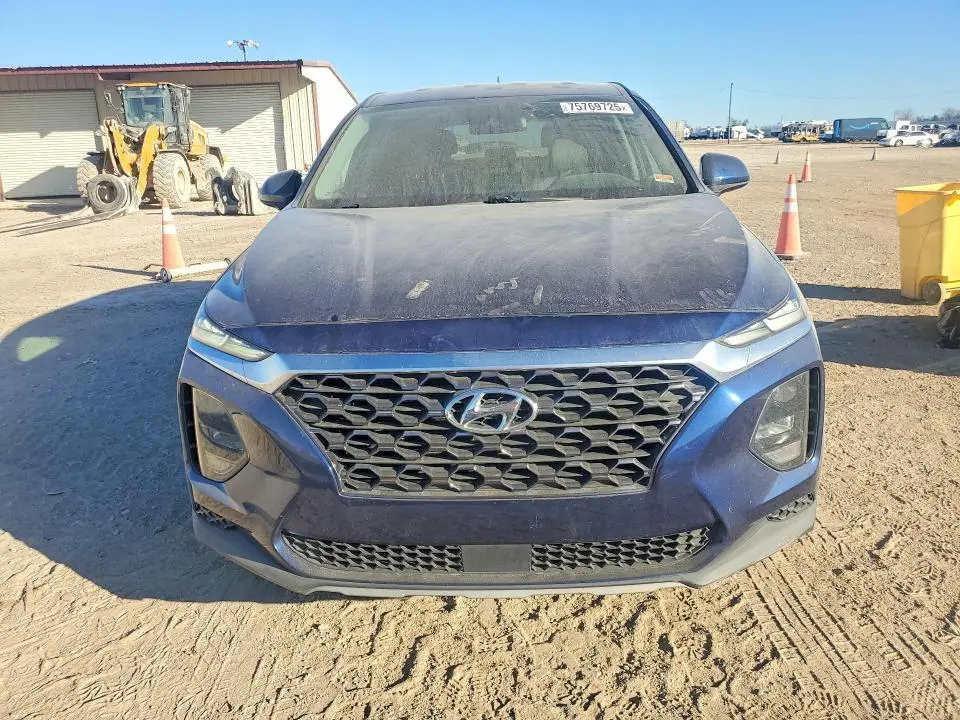 2020 HYUNDAI SANTA FE SE  